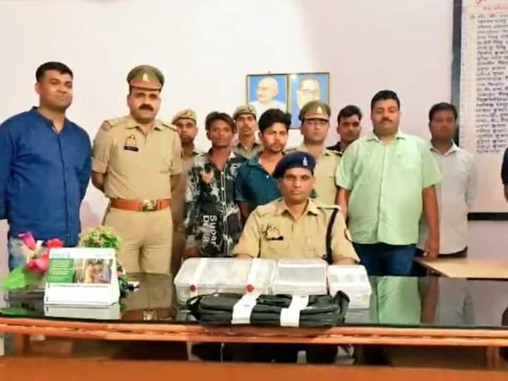 Gonda Uttar Pradesh police arrested two disclosing incident of theft recovered illegal weapons ANN Gonda News:  गल्ला व्यवसायी के घर चोरी की घटना का खुलासा, पुलिस ने दबोचे दो शातिर चोर