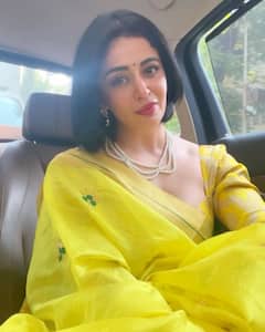 Neha Pendse : मराठमोळ्या नेहाच्या दिलखेचक अदा... चाहते म्हणाले, मी फिदा...