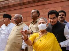 जया बच्चन और राम गोपाल यादव की ये तस्वीरें सपा में दे रही बड़ा संकेत, क्या हैं इसके सियासी मायने?