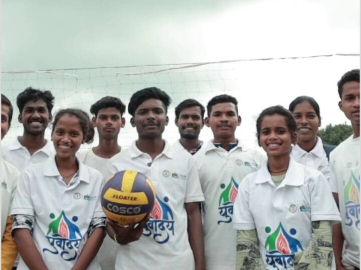 आवेदन करने के लिए exchange.cg.nic.in/exchange/ अधिकारिक वेबसाइट पर जाएं. अब यहां पूरी जानकारी भरकर फाॅर्म सबमिट कर सकते हैं. फिर फाॅर्म को डाउनलोड कर रोजगार कार्यालय में जमा करना होगा. इसके बाद जांच के बाद बेरोजगारी भत्ता जारी किया जाएगा.