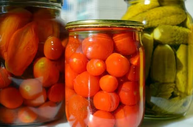 ਇੱਕ ਸਰਵੇਖਣ ਵਿੱਚ ਪਾਇਆ ਗਿਆ ਕਿ ਔਰਤਾਂ ਦੇ ਰਹਿਣ ਦੀ ਥਾਂ ਉਨ੍ਹਾਂ ਦੀ ਕ੍ਰੇਵਿੰਗ ਲਾਲਸਾ ਨੂੰ ਪ੍ਰਭਾਵਿਤ ਕਰਦੀ ਹੈ। ਵੱਖ-ਵੱਖ ਥਾਵਾਂ ਤੋਂ ਔਰਤਾਂ ਵਿੱਚ ਖਾਸ ਭੋਜਨ ਦੀ ਕ੍ਰੇਵਿੰਗ ਦੇਖੀ ਗਈ ਹੈ।