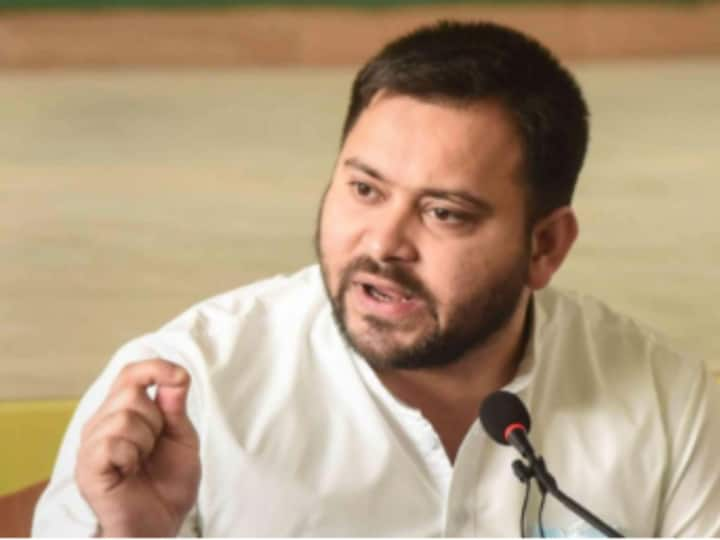 Sasaram Nalanda Violence Bihar Deputy CM Tejashwi Yadav targets BJP over violence in Bihar Bihar Violence: बिहार में हुई हिंसा को लेकर तेजस्वी यादव का BJP पर निशाना, कहा- 'सद्भाव बिगाड़ने की संघी कोशिश...'