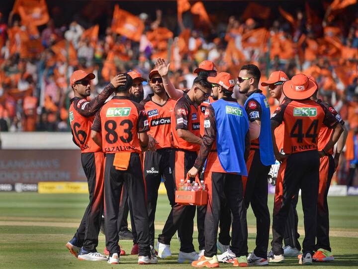 Even though the Orange Army won the toss at home with Bhuvneshwar Kumar leading the team in the absence of Aiden Markram, their strategy backfired as the Royals got off to a flying start, with the Rajasthan Royals opening pair of Jos Buttler and Yashaswi Jaiswal putting on 85 runs in the first six overs. (Image Source: PTI)