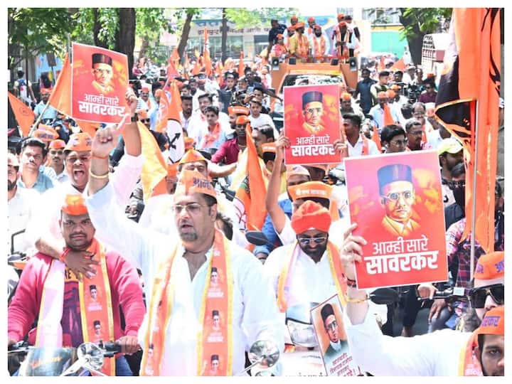 Maharashtra Chief Minister Eknath Shinde on Sunday led the 'Savarkar Gaurav Yatra' in Thane in which several people took part to honour late Hindutva ideologue VD Savarkar. (Image: Twitter/@mieknathshinde)