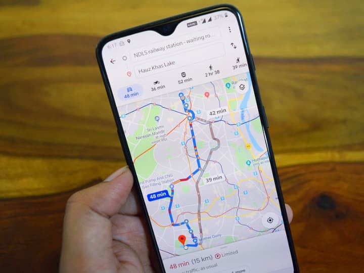 Maps: गूगल मैप्स पर जल्द आ रहा एक इम्पोर्टेन्ट फीचर... ड्राइवर और आम लोगों की टेंशन हो जाएगी कम