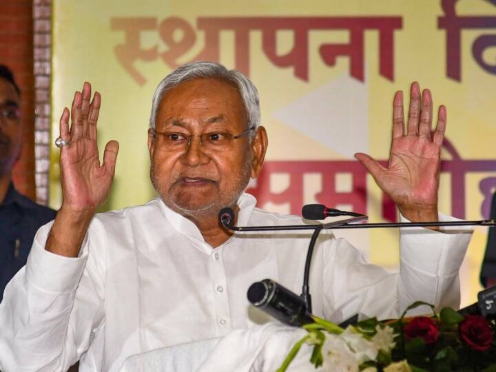 Bihar CM Nitish Kumar said to give concession in the interview of those with high marks in BPSC main exam Bihar Gov Job: CM नीतीश कुमार बोले- BPSC मुख्य परीक्षा में ज्यादा नंबर वालों को इंटरव्यू में दें रियायत