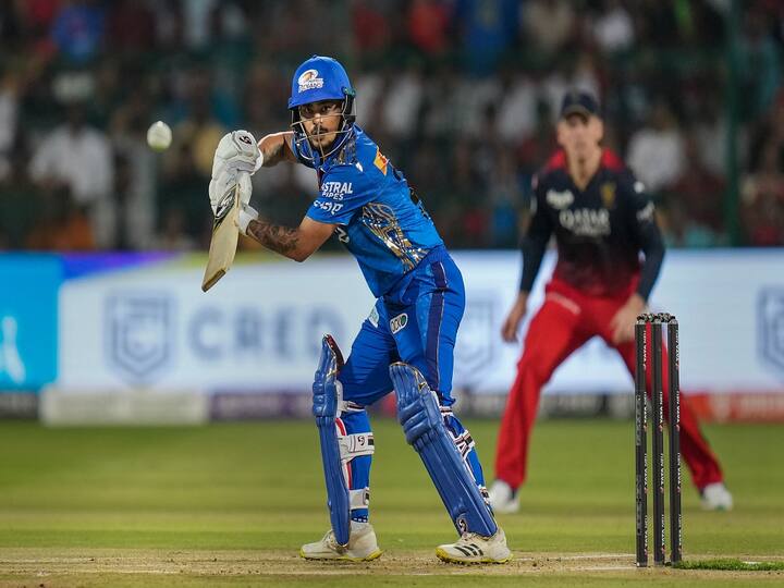 Rohit Sharma, Ishan Kishan started off the proceedings for Mumbai Indians. Mohammed Siraj and Reece Topley the new-ball bowlers for Bangalore. (Image Source: PTI)