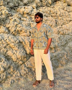 Guppedantha Manasu Mukesh Gowda: పైన ఆకాశం-కింద ఇసుక - సముద్రతీరంలో రిషి సార్ కవిత్వం