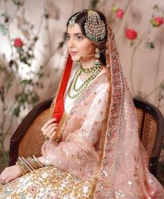 Nimrat Khaira: ਨਿਮਰਤ ਖਹਿਰਾ ਨੇ ਨਵੀਆਂ ਤਸਵੀਰਾਂ ਕੀਤੀਆਂ ਸ਼ੇਅਰ, ਸ਼ਾਹੀ ਲੁੱਕ ਨੇ ਜਿੱਤਿਆ ਫੈਨਜ਼ ਦਾ ਦਿਲ