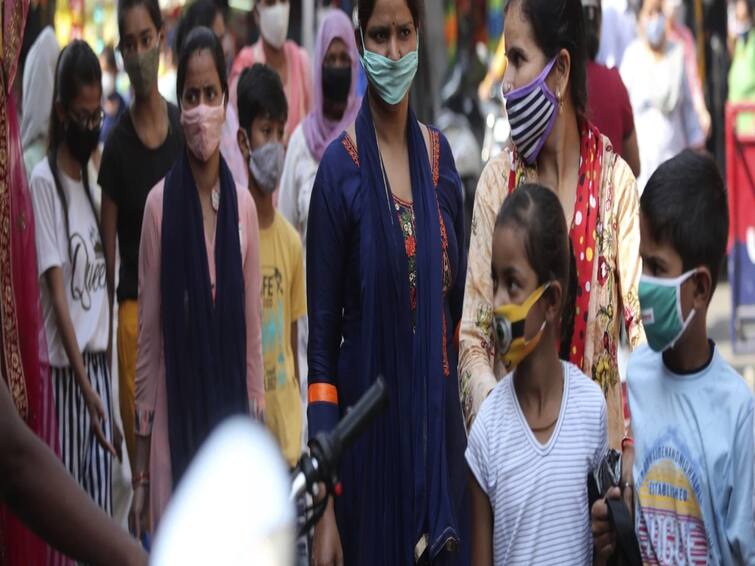 Corono cases high day by day high karaikal compulsory to wear mask in public places Covid : நாளுக்கு நாள் அதிகரிக்கும் கொரோனா பாதிப்பு - காரைக்காலில் முகக் கவசம் கட்டாயம்