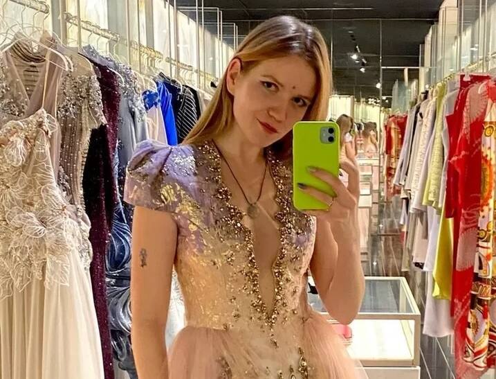 Russia : Russia releases tape of suspect in cafe killing of Vladlen Tatarsky who is Darya Trepova Russia : રશિયાના કાફેમાં વિસ્ફોટમાં જાણીતા સૈન્ય બ્લોગરનું મોત, શંકાસ્પદ મહિલા કોણ?