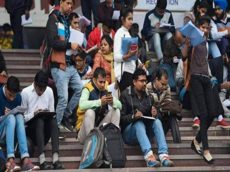 India unemployment rate rises to 3 month high of 7.8 percent in March 2023 Unemployement : இந்தியாவில் அதிகரித்த வேலைவாய்ப்பின்மை..வெளியான ஷாக் அப்டேட்...தமிழ்நாட்டின் நிலை என்ன...?