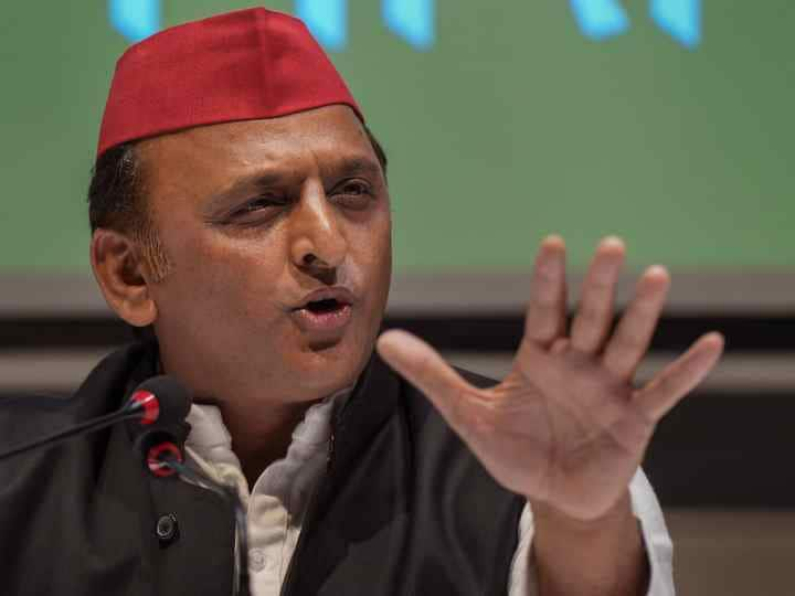 Samajwadi Party President Akhilesh Yadav Attacks on BJP Government employment in Raebareli ANN UP Politics: रायबरेली में बीजेपी पर जमकर बरसे अखिलेश यादव, कहा- 'BJP रोजगार के नाम पर कर रही छलावा'