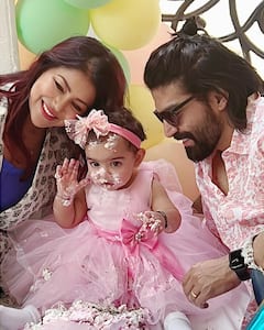 Debina Bonnerjee And Gurmeet Choudhary's Daughter Lianna Celebrates 1st Birthday In A Pink Dress, PICS