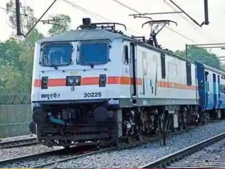 Kerala Train Fire: ரயிலில் பயணிகள் மீது தீ வைத்த நபர்... சிக்கிய ஆதாரம்.. வெளியான அதிர்ச்சி தகவல்கள்