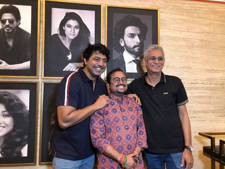 কেবল বাংলা নয়, বেঙ্গালুরু, চেন্নাইয়ের মতো জায়গাতেও ভাল ব্যবসা করেছে 'প্রজাপতি', এমনটাই দাবি পরিচালক অভিজিৎ সেন ও প্রযোজক অতনু রায়চৌধুরী ও দেব এন্টারটেনমেন্ট ভেঞ্চার্সের তরফে।