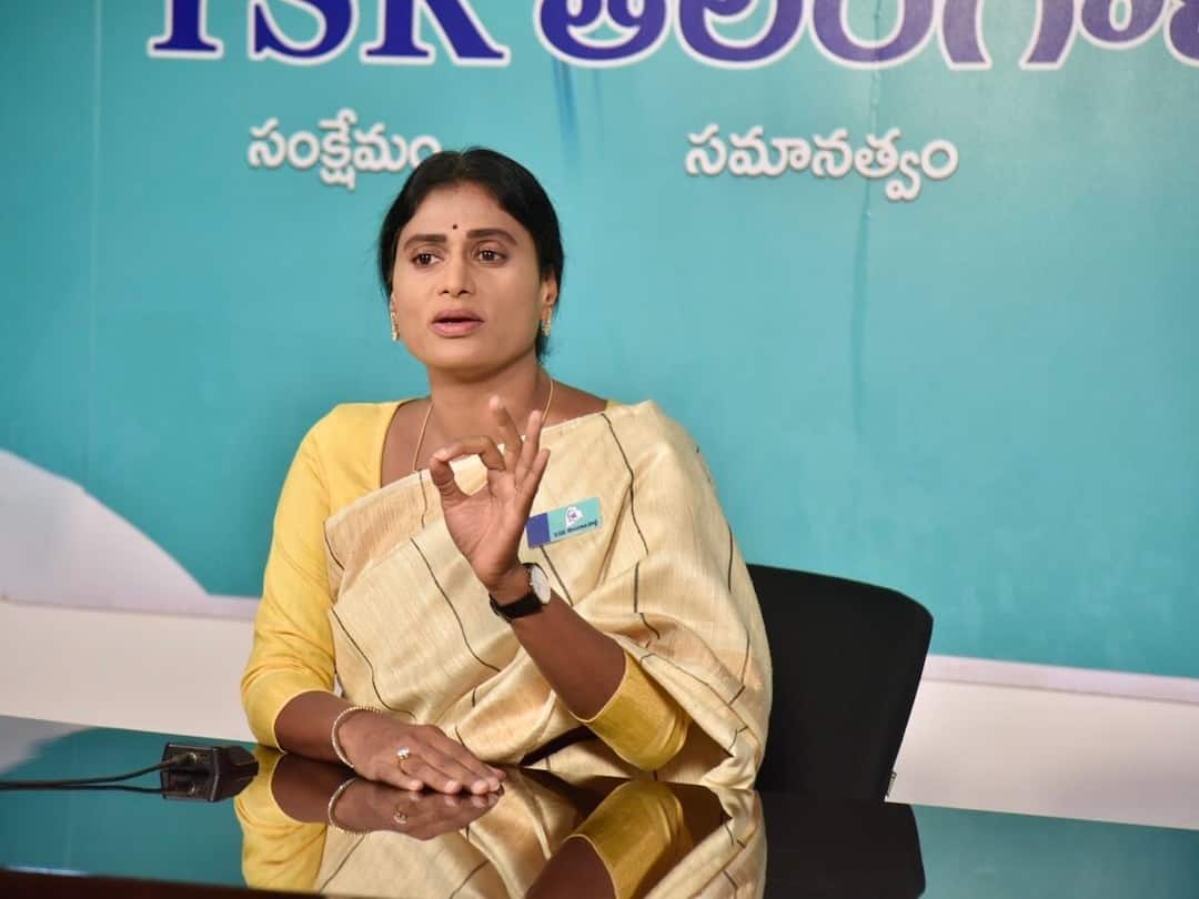 YSRTP Chief Sharmila Proposes Joint Political Platform T-SAVE For Unemployed Youth YSRTP Chief Sharmila Proposes Joint Political Platform 'T-SAVE' To Fight For Unemployed Youth