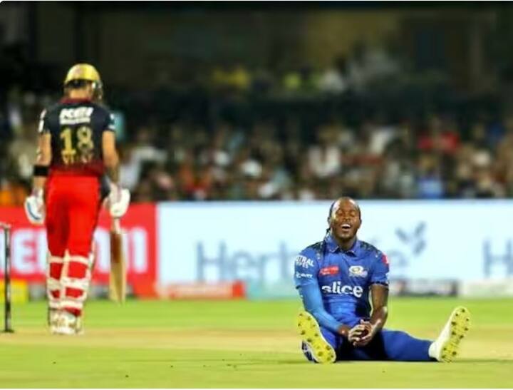 ਹਰ ਖਿਡਾਰੀ ਦਾ ਆਪਣਾ ਰੋਲ ਮਾਡਲ ਹੁੰਦਾ ਹੈ। ਜੋਫਰਾ ਆਰਚਰ ਵੀ ਇੱਕ ਰੋਲ ਮਾਡਲ ਹੈ। ਉਹ ਇੰਗਲੈਂਡ ਦੇ ਸਾਬਕਾ ਵਿਕਟਕੀਪਰ ਬੱਲੇਬਾਜ਼ ਕ੍ਰੇਗ ਕੀਸਵੇਟਰ ਨੂੰ ਆਪਣਾ ਰੋਲ ਮਾਡਲ ਮੰਨਦਾ ਹੈ। ਜੋਫਰਾ ਕ੍ਰਿਕਟ ਦੇ ਸ਼ੁਰੂਆਤੀ ਦਿਨਾਂ ਵਿੱਚ ਵਿਕਟਕੀਪਰ ਬੱਲੇਬਾਜ਼ ਵੀ ਬਣਨਾ ਚਾਹੁੰਦਾ ਸੀ।