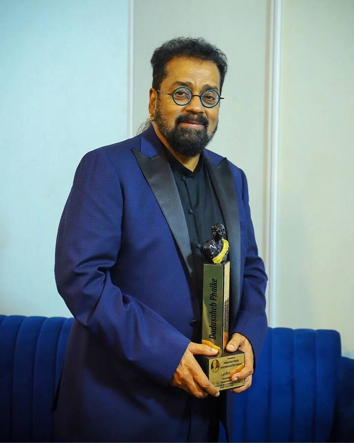 இந்திய இசைக்கான அவரது பங்களிப்புகளுக்காக, ஹரிஹரனுக்கு 2004 இல் பத்மஸ்ரீ விருது வழங்கப்பட்டது. இவர் தேசிய திரைப்பட விருதுகள், பிலிம்பேர் விருதுகள், ஐ.ஐ.ஃப்.ஏ விருதுகள் மற்றும் குளோபல் இந்தியன் மியூசிக் அகாடமி விருதுகள் போன்ற பல்வேறு விருதுகளையும் வென்றுள்ளார்.