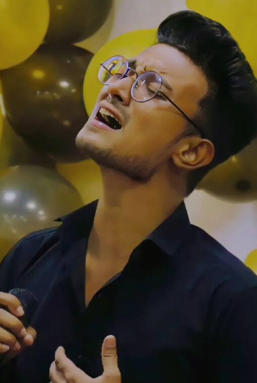 'इंडियन आयडॉल 13'चा विजेता ऋषी सिंह ठरला आहे.