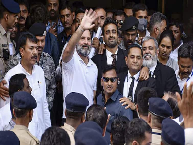 Rahul Gandhi After Relief From Gujarat Court says Truth Is My Weapon உண்மைதான் என்னுடைய ஆயுதம்.. சூரத் நீதிமன்ற உத்தரவை தொடர்ந்து ராகுல் காந்தி ட்வீட்..!