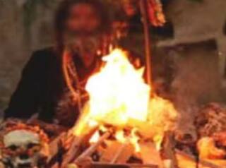 Crime News: તાંત્રિકના ચબૂતરા પર ચડી ગયો 4 વર્ષનો બાળક, માસૂમ બાળકને તલવારથી આપ્યા ડામ