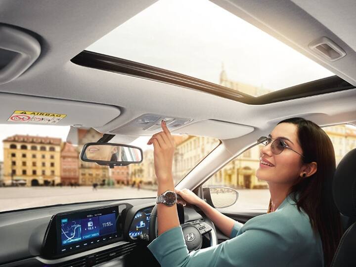 See the benefits and disadvantages of sunroof features of the cars  Car Sunroof: सनरूफ वाली कार खरीदना कितना फायदेमंद? कुछ नुकसान भी हैं शामिल 