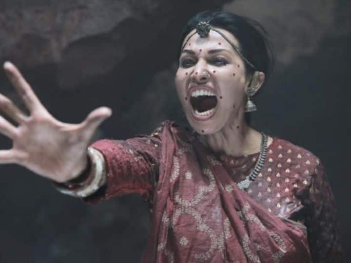 हॉरर कॉमेडी के हैं शौकीन! ओटीटी पर फौरन देख लें ये मजेदार फिल्में... चेक करें ये लिस्ट bhool bhulaiyaa 2 to bhoot police and more bollywood horror comedy movies watch on ott हॉरर कॉमेडी के हैं शौकीन! ओटीटी पर फौरन देख लें ये मजेदार फिल्में... चेक करें ये लिस्ट