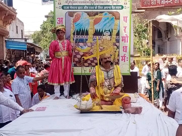 Mahavir jayanti 2023 date tableaux in jodhpur message for women empowerment ANN Mahavir Jayanti 2023: महावीर जयंती को लेकर जोधपुर में निकली मनमोहक झांकियां, महिला सशक्तिकरण का दिया संदेश