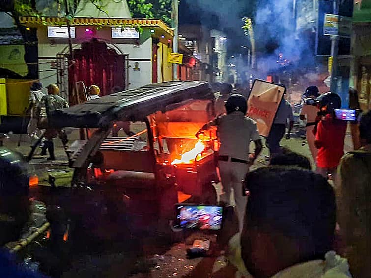 Ram Navami Yatra Violence: BJP MLA Injured In Fresh Clash In Bengal's Hooghly, Cops Attacked In J'khand Ram Navami Yatra Violence: BJP MLA Injured In Fresh Clash In Bengal's Hooghly, Cops Attacked In J'khand