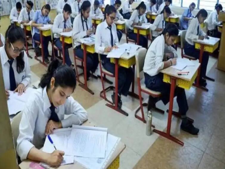 SSC Exams Started in Telangana And Andhra Pradesh Check Details SSC Exams: తెలుగు రాష్ట్రాల్లో ప్రారంభమైన పదో తరగతి పరీక్షలు - ఈసారి ఆరు పరీక్షలు మాత్రమే!