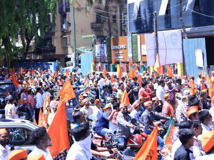 भाजपा नेता डॉ. विनय सहस्रबुद्धे, ठाणे से विधायक संजय केलकर, ठाणे भाजपा प्रमुख और विधान परिषद सदस्य निरंजन देवखरे, पूर्व महापौर नरेश म्हास्के, शिवसेना विधायक प्रताप सरनाइक और सत्तारूढ़ गठबंधन के कई अन्य स्थानीय नेताओं ने यात्रा में भाग लिया. बड़ी संख्या में महिलाओं ने भी यात्रा में भाग लिया.