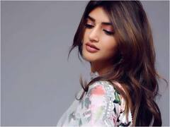 Sree Leela: పువ్వులకు పోటీ ఇస్తున్న అందాల మందారం శ్రీలీల