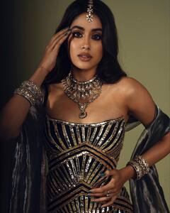Janhvi Kapoor Becomes The Centre Of Attention In A Bold Metallic Gown - SEE PICS