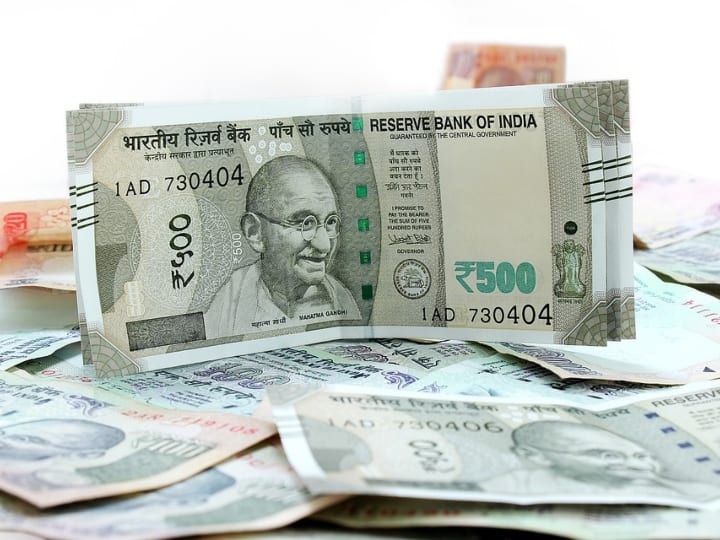 Mahila Samman Savings Certificate: प्रधानमंत्री नरेंद्र मोदी ने महिला सम्मान बचत पत्र को बताया बेहतरीन स्कीम, जानें निवेश करने का पूरा प्रोसेस PM Narendra Modi Said Mahila Samman Savings Certificate best scheme Check Interest Rate Charges How to Open Mahila Samman Savings Certificate: प्रधानमंत्री नरेंद्र मोदी ने महिला सम्मान बचत पत्र को बताया बेहतरीन स्कीम, जानें निवेश करने का पूरा प्रोसेस