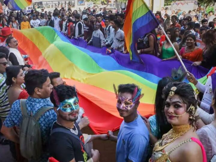 RSS Mohan Bhagwat gay sex practice among demons read what senior rss leader saji narayanan said RSS Leader On Gay Sex: 'अप्राकृतिक है समलैंगिक संबंध' आरएसएस नेता बोले- राक्षस करते थे...