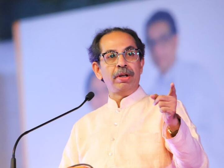 maharashtra News Chhatrapati Sambhaji Nagar Uddhav Thackeray kept his word The fine of those 15 Shiv Sainiks in jail was paid in court Chhatrapati Sambhaji Nagar News: उद्धव ठाकरेंनी शब्द पाळला; तुरुंगात असलेल्या 'त्या' 15 शिवसैनिकांचा दंड न्यायालयात भरला