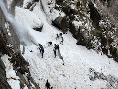 Army Rescues Trapped Tourists After Massive Avalanche Hits Nathu La In Sikkim. WATCH