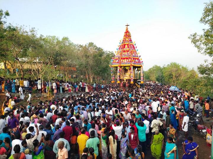 பிரசித்தி பெற்ற மயிலம் முருகர் கோயிலில் பங்குனி உத்திர தேரோட்டம் லட்சக்கணக்கான பக்தர்கள் பங்கேற்று வடம் பிடித்தனர்