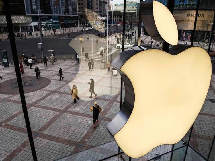 Apple to make small number of job cuts in some corporate retail teams ஆப்பிள் நிறுவனத்தில் பணி நீக்கம்… கார்ப்பரேட் சில்லறை விற்பனைக் குழுக்களுக்கு செக்?