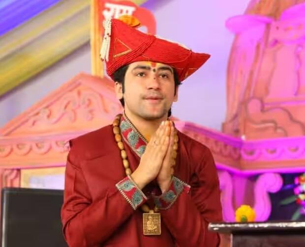 Bageshwar Dham’s Dhirendra Shastri sparks row સાંઇ બાબા પર નિવેદન આપીને ફસાયા બાગેશ્વર ધામના ધીરેન્દ્ર શાસ્ત્રી, મુંબઇ પોલીસે દાખલ કરી ફરિયાદ