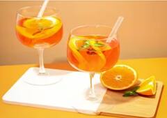 Best Drink For Glowing Skin: ਬਦਾਮ ਸ਼ੇਕ ਤੋਂ ਨਾਰੀਅਲ ਪਾਣੀ ਤੱਕ...ਸਵੇਰ ਵੇਲੇ ਪੀਓਗੇ ਇਹ 6 ਡ੍ਰਿੰਕਸ, ਤਾਂ ਹਮੇਸ਼ਾ ਦਿਖੋਗੇ ਜਵਾਨ