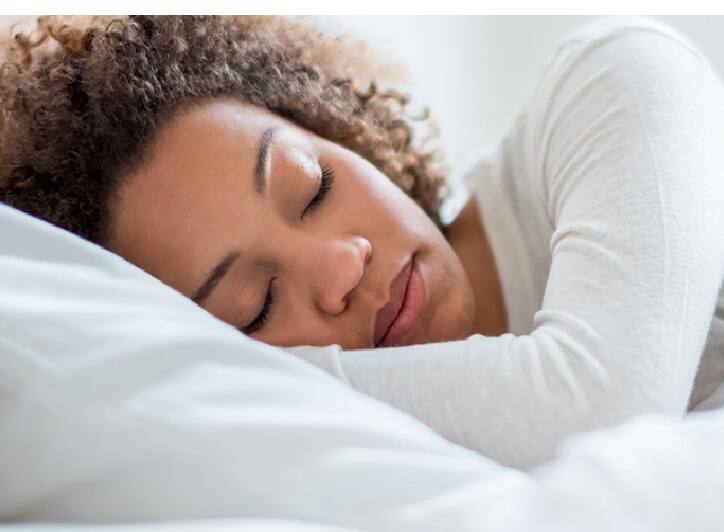 Poor Sleep Pattern May Reflect A Higher Risk Of Asthma: Study ரொம்ப குறைவா தூங்குறீங்களா? இந்த பிரச்சனை வரும் அபாயம் இருக்கு.. ஆய்வு சொல்வது என்ன?