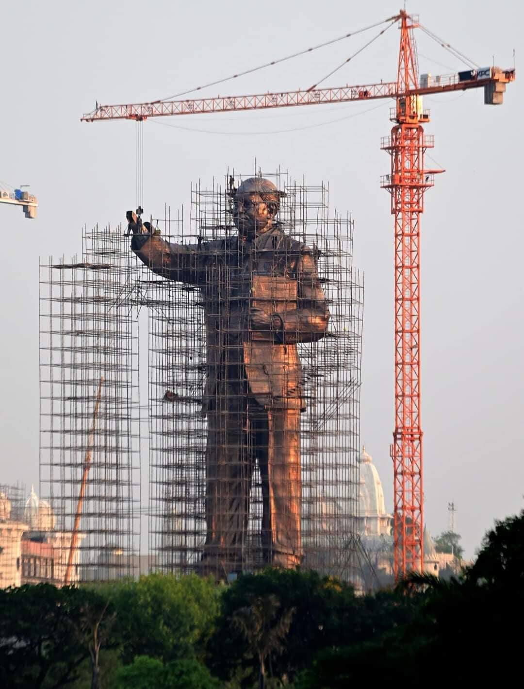 BR Ambedkar statue unveiling is going to be in a high range అంబేద్కర్ విగ్రహావిష్కరణ ఓ రేంజిలో! సభ ఏర్పాట్లపై సీఎం కేసీఆర్ దిశానిర్దేశం