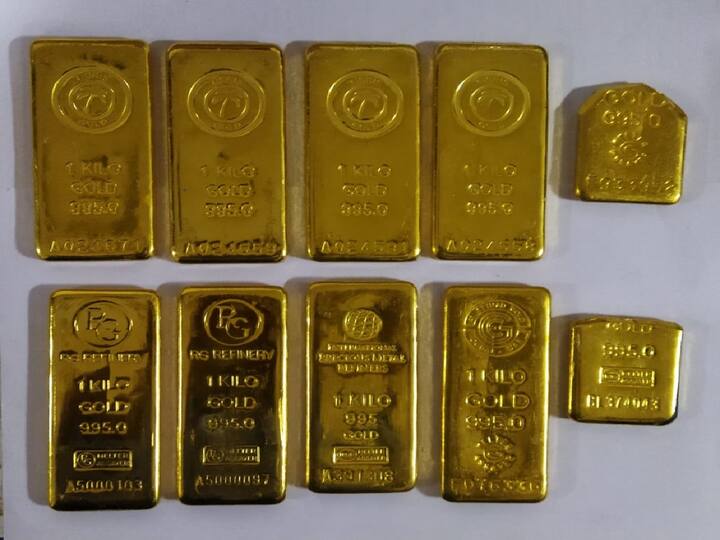 Mumbai airport biggest hub of gold smuggling in India, Know Details Gold Smuggling: స్మ‌గ్ల‌ర్ల‌కు స్వ‌ర్గ‌ధామంలా ముంబ‌యి ఎయిర్‌పోర్ట్‌, 11 నెల‌ల్లో రికార్డు - రూ.360 కోట్ల బంగారం స్వాధీనం