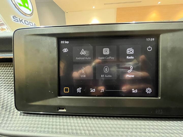 There is a 7-inch infotainment screen which comes with smartphone connectivity, a six speaker audio system and a height adjustable drivers seat.