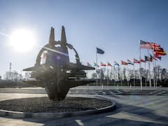 Finland Joins NATO : நேட்டோ அமைப்பில் 31-வது நாடாக இணைந்த பின்லாந்து; வரலாற்று தருணம்!
