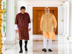 भूटान के किंग जिग्मे खेसर दिल्ली में, आज राष्ट्रपति द्रौपदी मुर्मु और पीएम मोदी से करेंगे मुलाकात