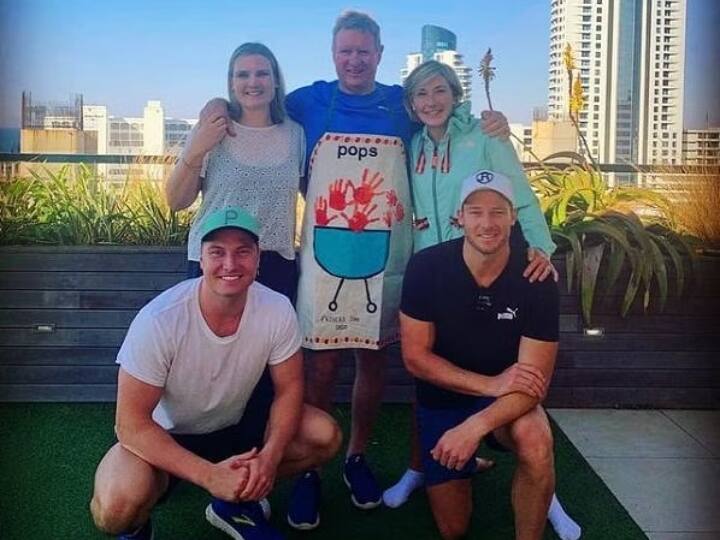 डेविड मिलरा का साउथ अफ्रीका के पीटरमारित्सबर्ग में लक्जरी घर है. वहीं, इस घर में डेविड मिलर अपने माता-पिता और बाकी फैमली मेंबर्स के साथ रहते हैं. (फोटो क्रेडिट - सोशल मीडिया)