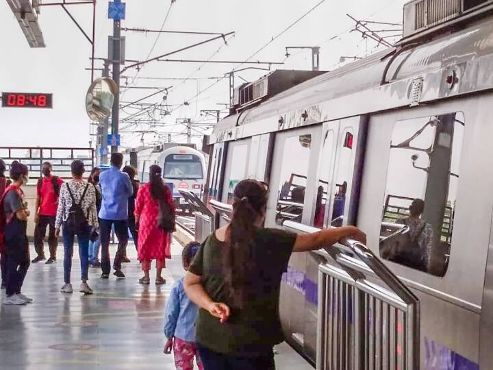 Ghaziabad Metro Two metro projects can start soon in Ghaziabad Ghaziabad Metro: गाजियाबाद को मिल सकते हैं दो और मेट्रो प्रोजेक्ट्स, इन रूट्स के लिए बैठक में होगा फैसला